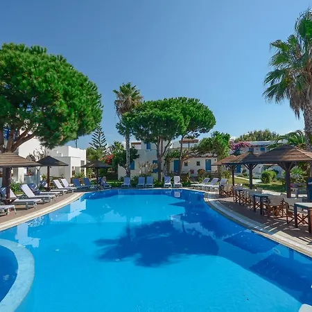 阿尔基尼海滩酒店 酒店 Naxos City