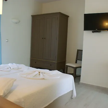 阿尔基尼海滩酒店