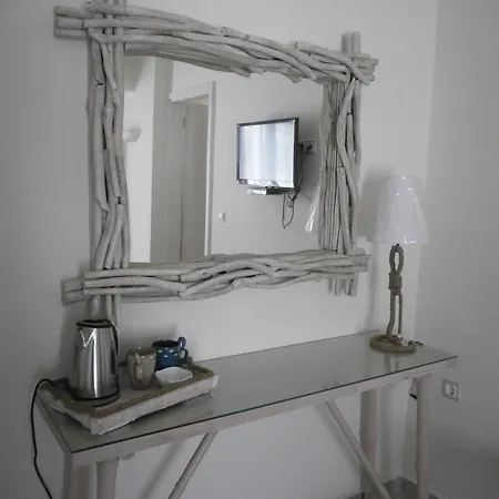 酒店 阿尔基尼海滩酒店 4*