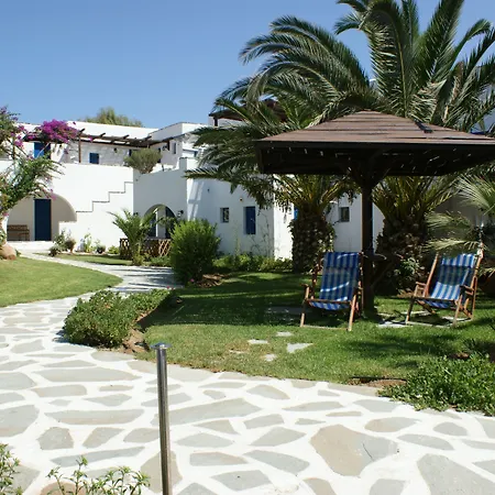 阿尔基尼海滩酒店 4* Naxos City