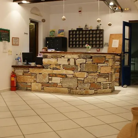 阿尔基尼海滩酒店 酒店 Naxos City