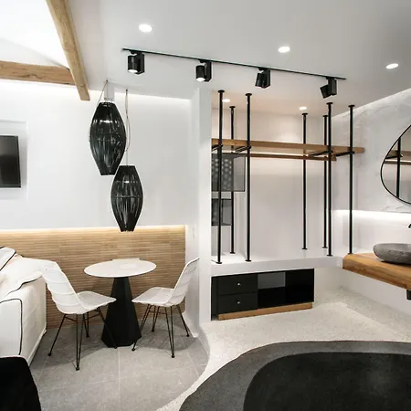 Otel Alkyoni